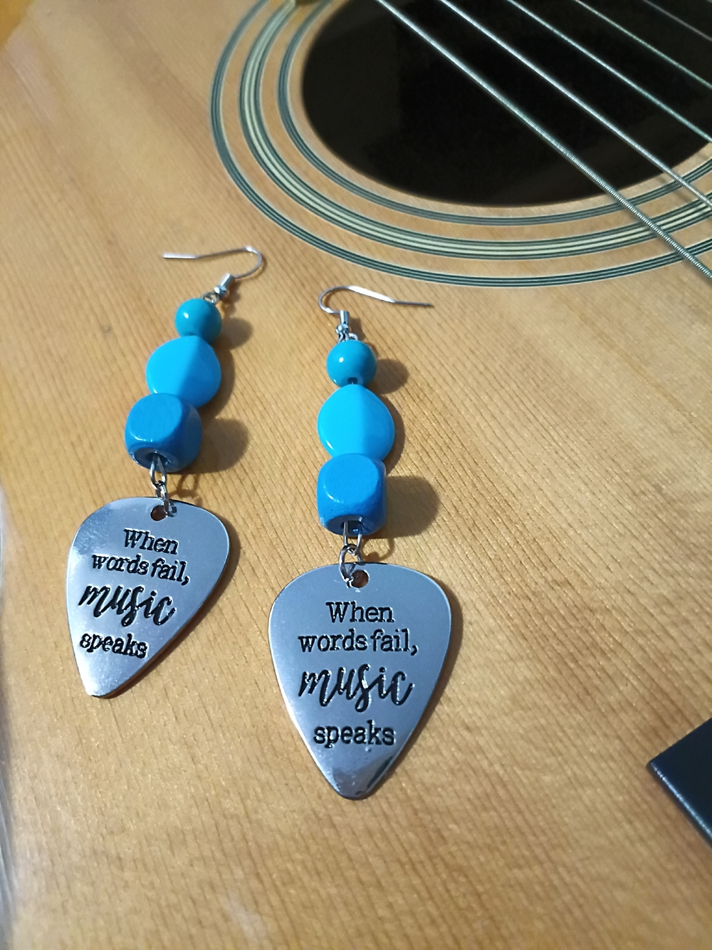 Music Quote Drop Earrings - When Words Fail, Music Speaks - Picture 1 of 1